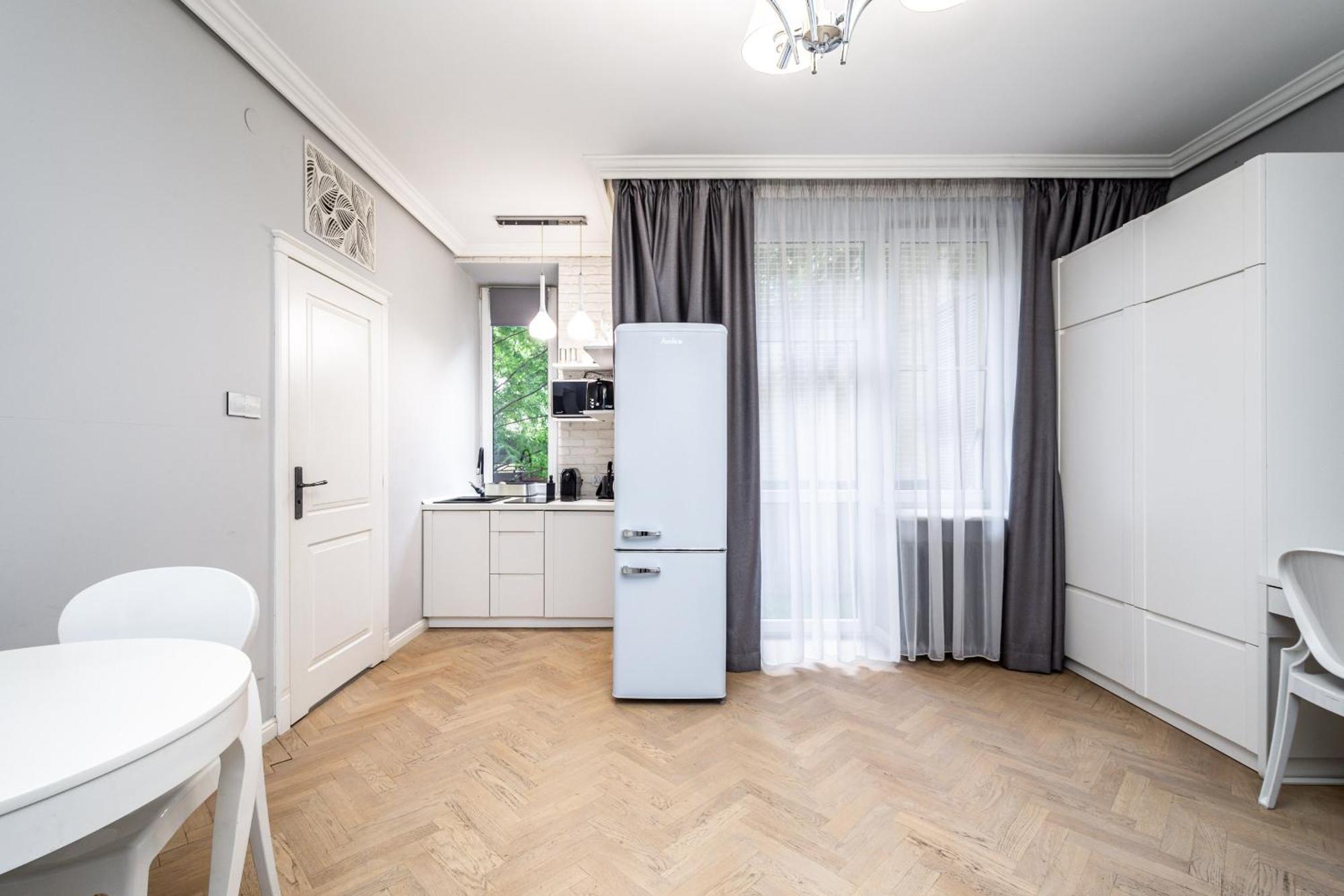 Rentplanet - Studio Krasinskiego Krakow Luaran gambar